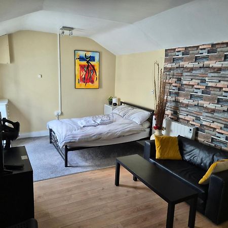 17B Db Airbnb Wexford Buitenkant foto