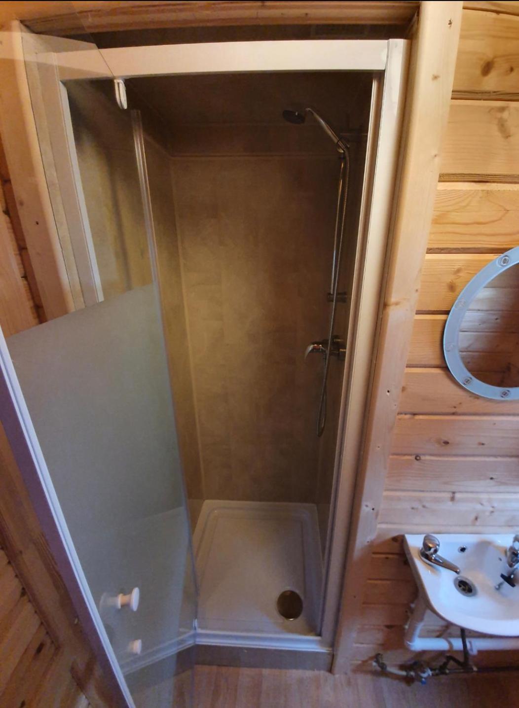 17B Db Airbnb Wexford Buitenkant foto